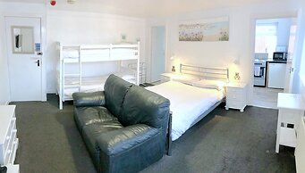 Empress Select Holiday Flats