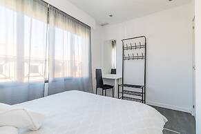 AYZ Ulises - Auto check-in property