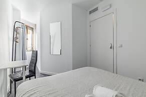 AYZ Ulises - Auto check-in property