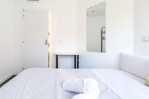 AYZ Ulises - Auto check-in property