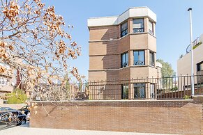 AYZ Ulises - Auto check-in property