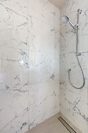 Monsieur Jean, Vieux Québec