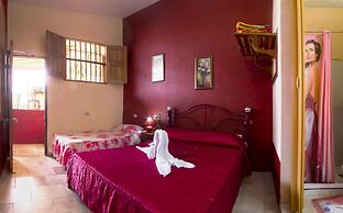Hostal Dianelys - Hostel