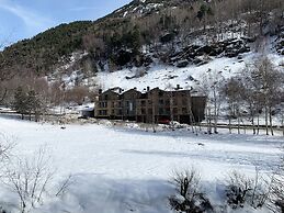 Apartamentos Llorts Ordino 3000