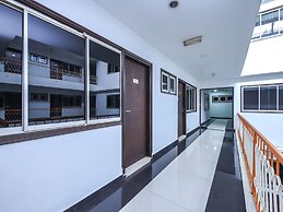 OYO 89571 Eco Palace Hotel