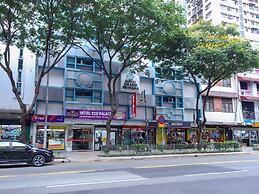 OYO 89571 Eco Palace Hotel