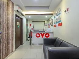 OYO 89571 Eco Palace Hotel