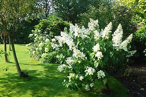 Cold Cotes Guest House