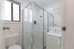 Highway 1 Holiday & Lifestyle Park