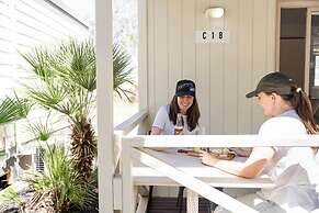 Highway 1 Holiday & Lifestyle Park