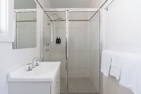 Highway 1 Holiday & Lifestyle Park