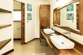 Cocobolo Beach Boutique Hotel