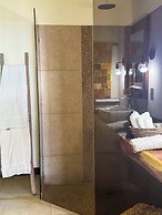 Cocobolo Beach Boutique Hotel