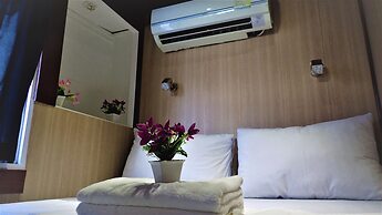 El Nido Ocean Suite Floating Hotel