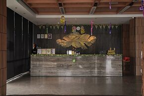 Roxy Hotel and Apartments