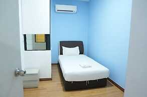 Roxy Hotel and Apartments