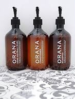 Lythgo's Row Colonial Cottages