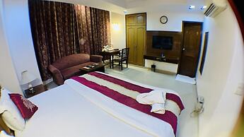 Kashish Residency & Banquet