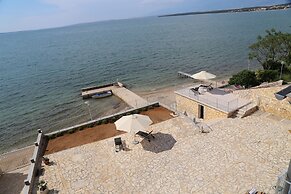 mk apartments nin