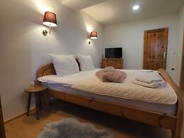Guest house Sara Latin