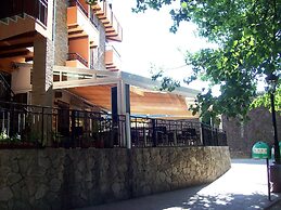 Hotel El Puente