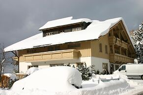 Haus Vierjahreszeiten