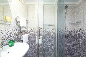 Duplex Apartments on Pushkinskaya 12