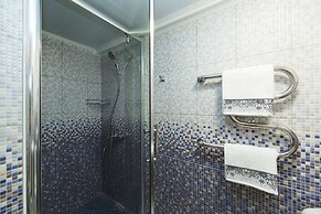 Duplex Apartments on Pushkinskaya 12