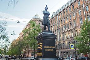 Duplex Apartments on Pushkinskaya 12