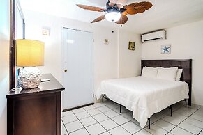 Coconut Palms Inn On The Beach