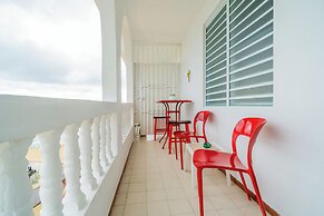 Coconut Palms Inn On The Beach