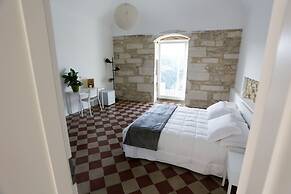 Reusuite Authentic Sicilian Hospitality