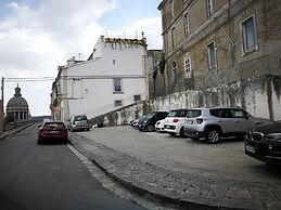 Reusuite Authentic Sicilian Hospitality