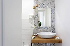 Reusuite Authentic Sicilian Hospitality