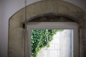 Reusuite Authentic Sicilian Hospitality