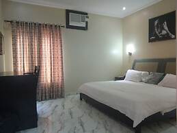 Allen Suites