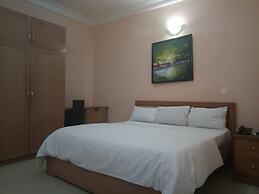 Allen Suites