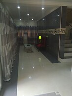 Allen Suites