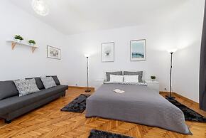 Royal City Apartments Starowiślna 36