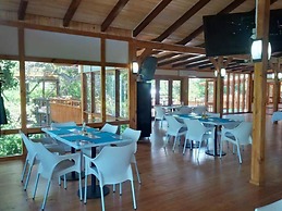 Golden Beach Village