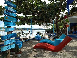 Bolo Beach Santorini