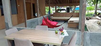Mentawai Bagus - Hostel
