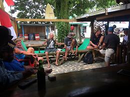 Mentawai Bagus - Hostel