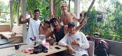 Mentawai Bagus - Hostel