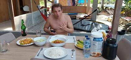 Mentawai Bagus - Hostel