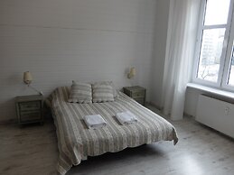 Balticrent - Skwer Kosciuszki 12