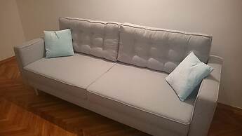 Balticrent  - Plac Grunwaldzki 20