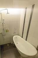 Yoai Jing Shang Hotel