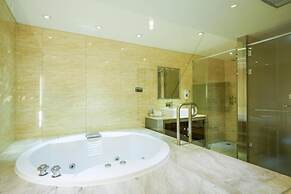 Yoai Jing Shang Hotel