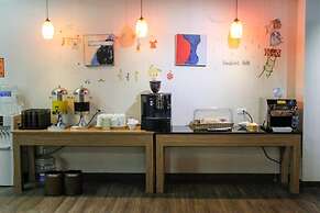 Yoai Jing Shang Hotel